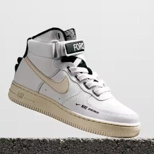 Nike Air Force 1 High Utility High Tops